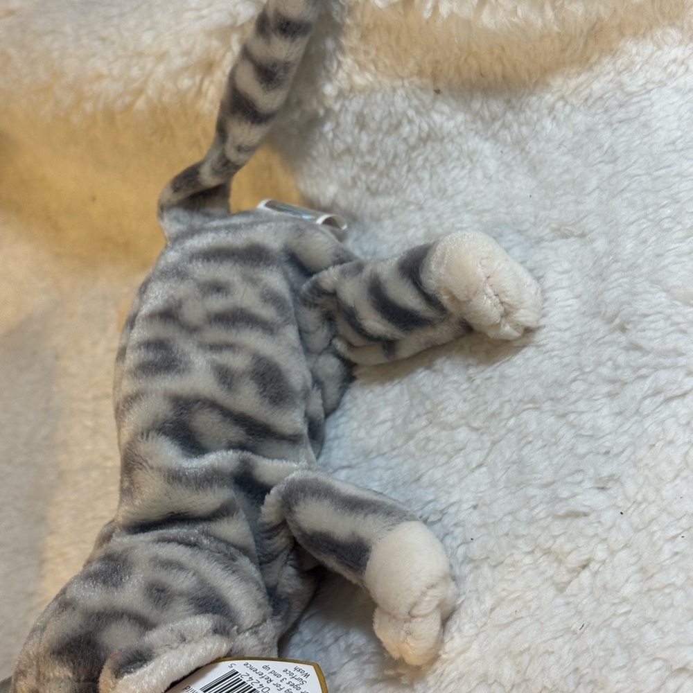 Ty Beanie Babies “Silver” Cat. Retired and collectible. Retired - Picture 2 of 8